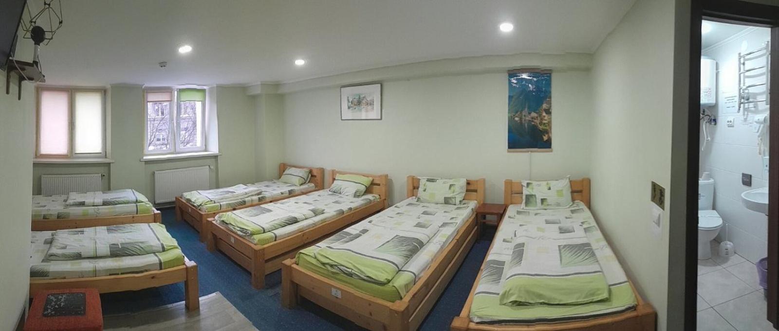 Apart Hotel Avinos Lviv Dış mekan fotoğraf